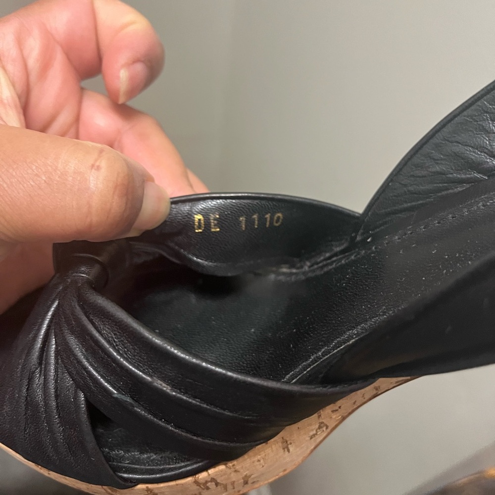 π₯π€LV Black Leatherπ€π₯ LV Porto Cervo Black Leather & Cork Sandals - Picture 5 of 9